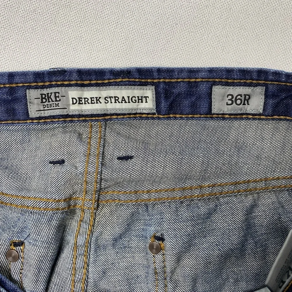 BKE Derek Straight Leg Jeans‎ Men's 36R 36x32 Dark Blue Wash Denim Button Fly